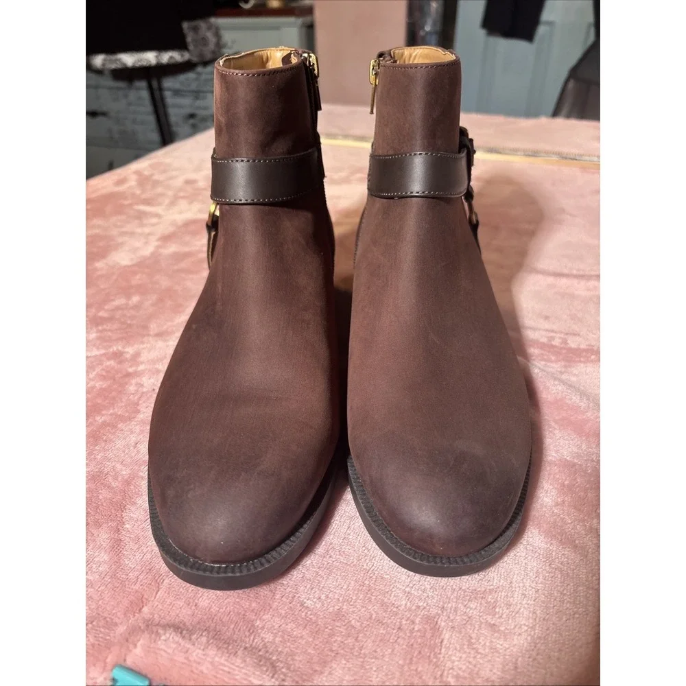 NWOB Water Repellent Vionic Rhiannon Boot Size 8.5 Chocolate Leather.